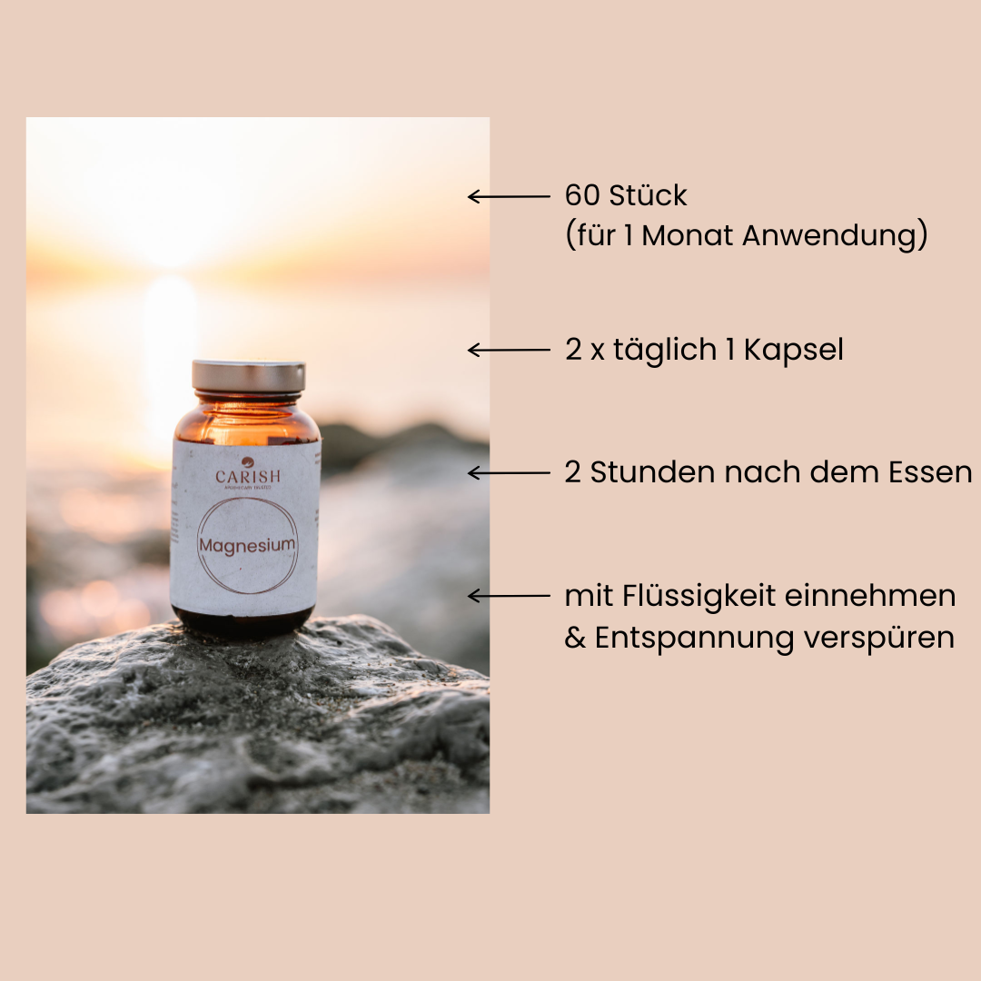 Die Magnesium Kapseln stehen auf einem Stein, im Hintergrund das Meer. 